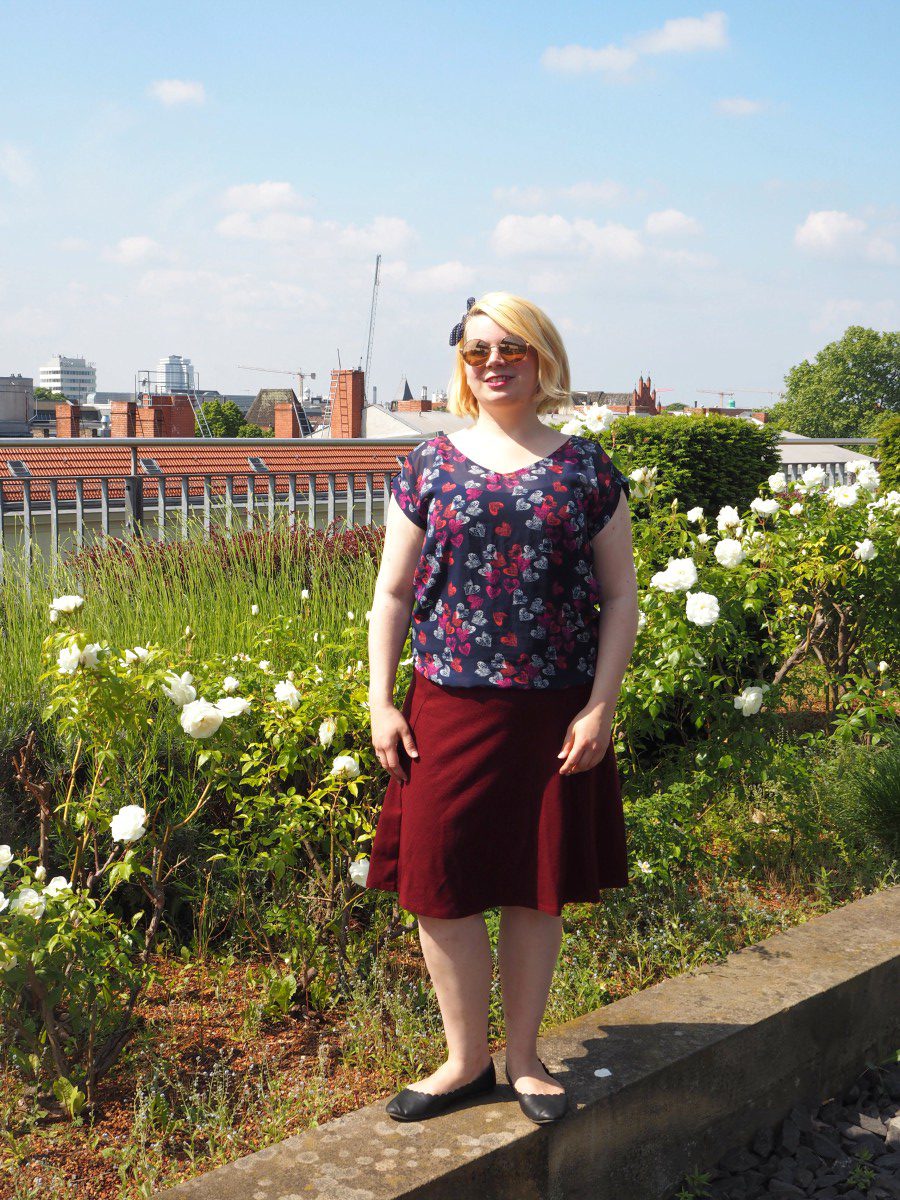 Outfit über den Dächern von Berlin Food Blog Days Stilwerk Bluse Herzen Rock